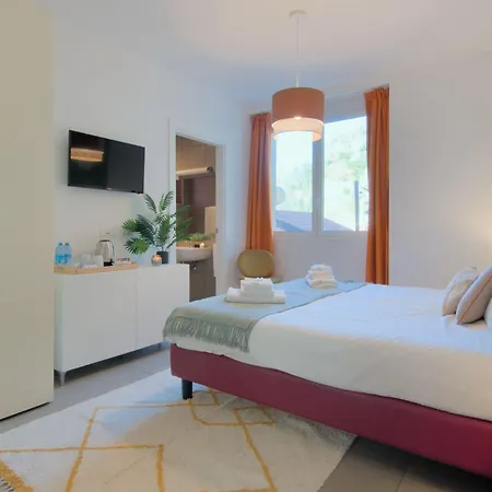 Hotel apartamentowy Golfo Gabella