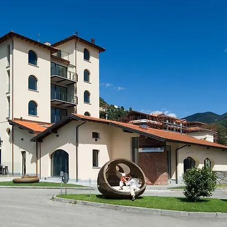 Golfo Gabella Hotel apartamentowy Maccagno