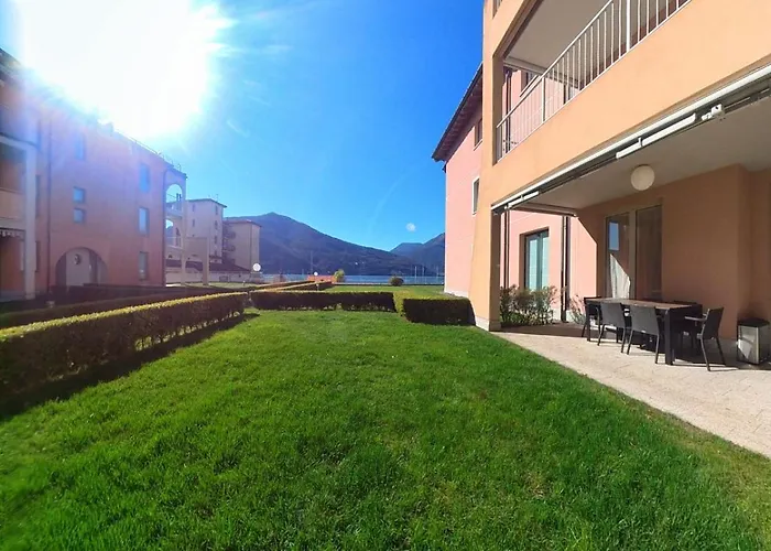 Hotel apartamentowy Golfo Gabella Maccagno