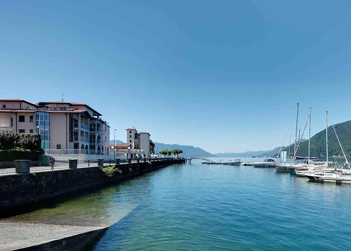 Hotel apartamentowy Golfo Gabella Maccagno