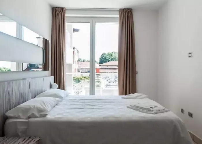 Golfo Gabella アパートホテル Maccagno