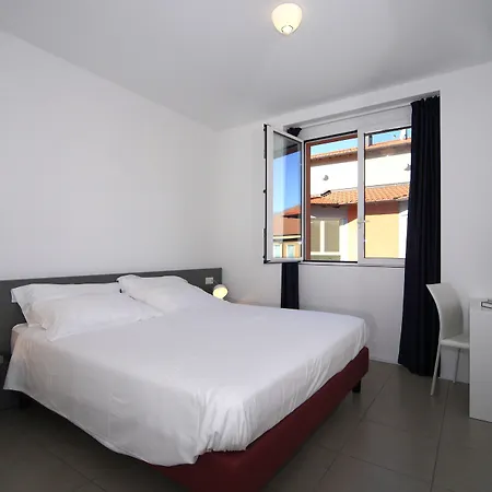 Lejlighedshotel Golfo Gabella 4*