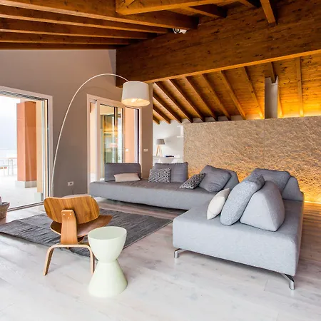 Golfo Gabella Lejlighedshotel