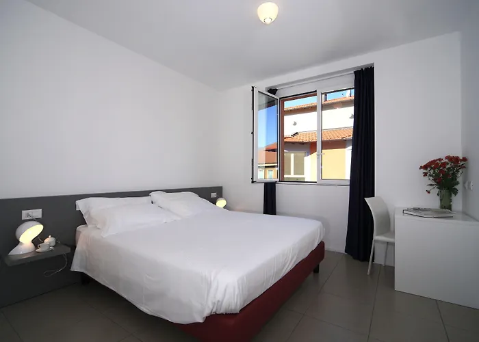 Lägenhetshotell Golfo Gabella 4*