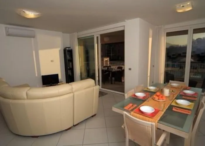 Hotel apartamentowy Golfo Gabella 4*